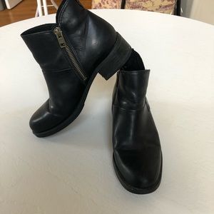 Timberland Size 7 Ortholite Leather Bootie